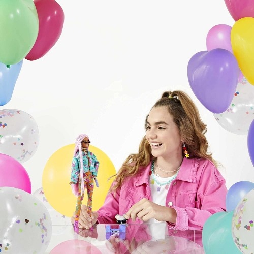Кукла Барби Extra in Floral-Print Jacket с мышкой Алматы, Астана, Шымкент, Караганда купить в магазине игрушек LEMUR.KZ
