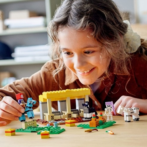 LEGO: Конюшня Minecraft Алматы, Астана, Шымкент, Караганда купить в магазине игрушек LEMUR.KZ